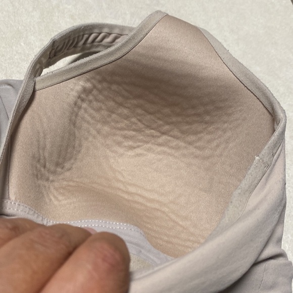 🍋 Lululemon Padded Razor Back Sports Bra - Picture 6 of 7